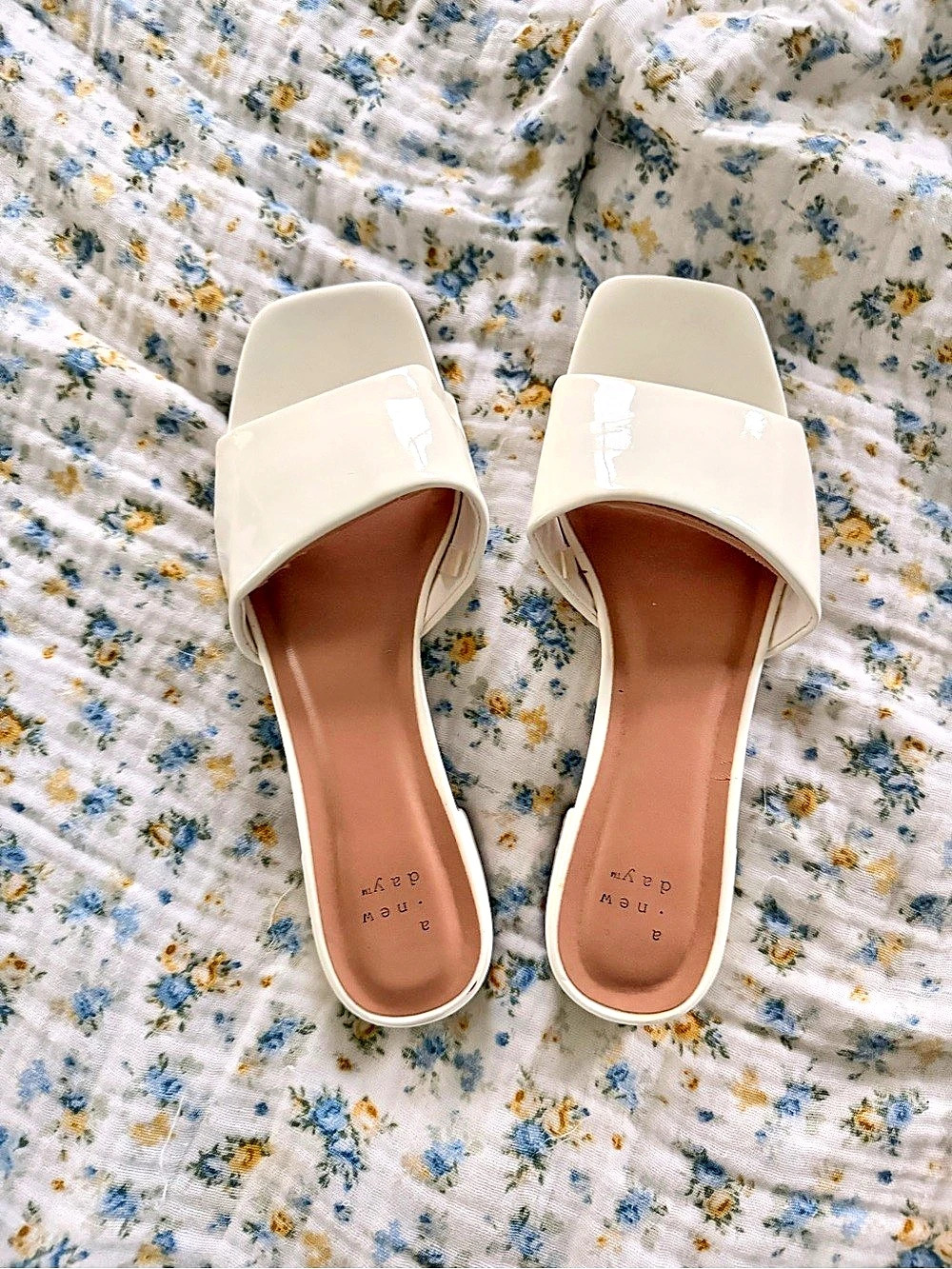 A New Day White Patent Square-Toe Slide Mules US 9.5 - Bridal shoe